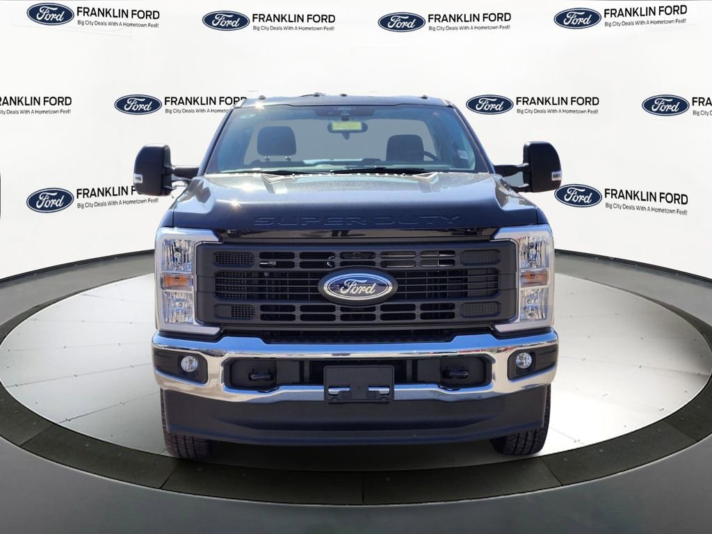 New 2026 Ford F250 XL w/ XL Chrome Package image 8