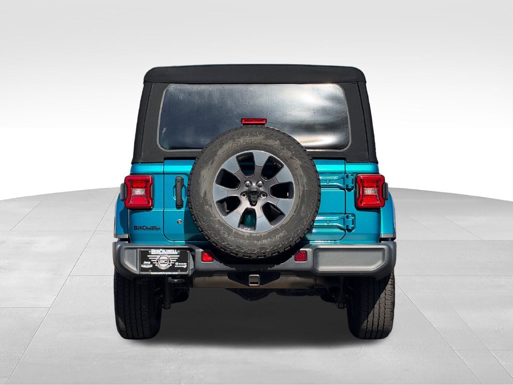 Used 2019 Jeep Wrangler Unlimited Sahara w/ LED Lighting Group AWD/4WD image 6