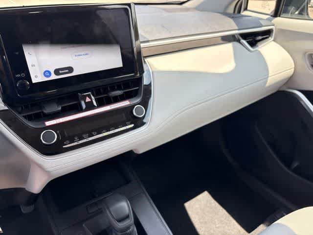 Used 2026 Toyota Corolla Cross L FWD image 20