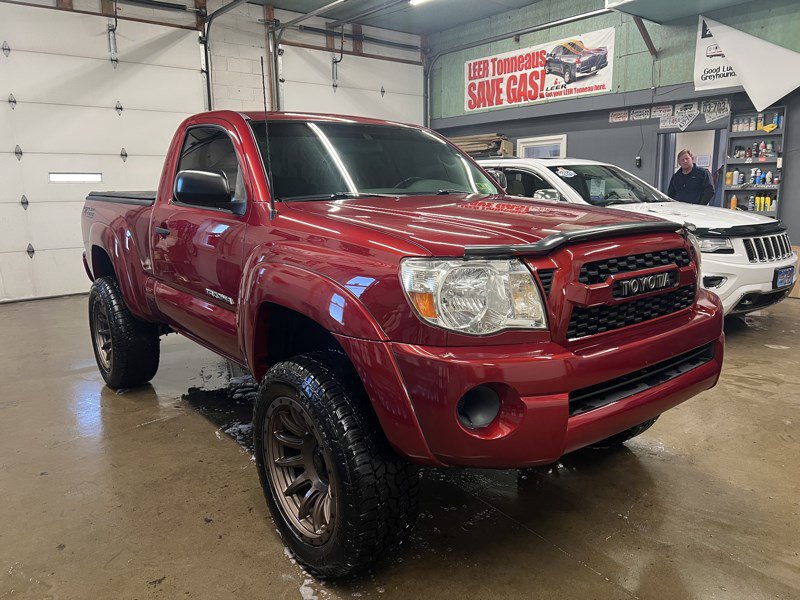 Used 2007 Toyota Tacoma 4x4 Regular Cab image 2