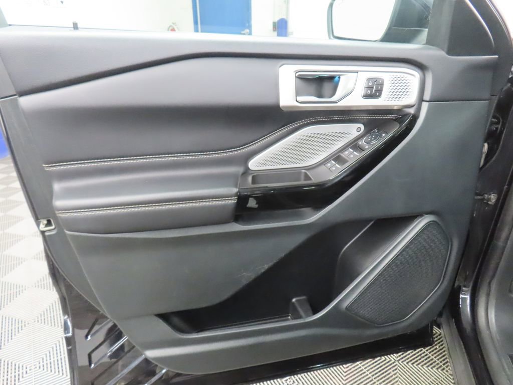 Used 2024 Ford Explorer ST w/ Technology Package AWD/4WD image 61