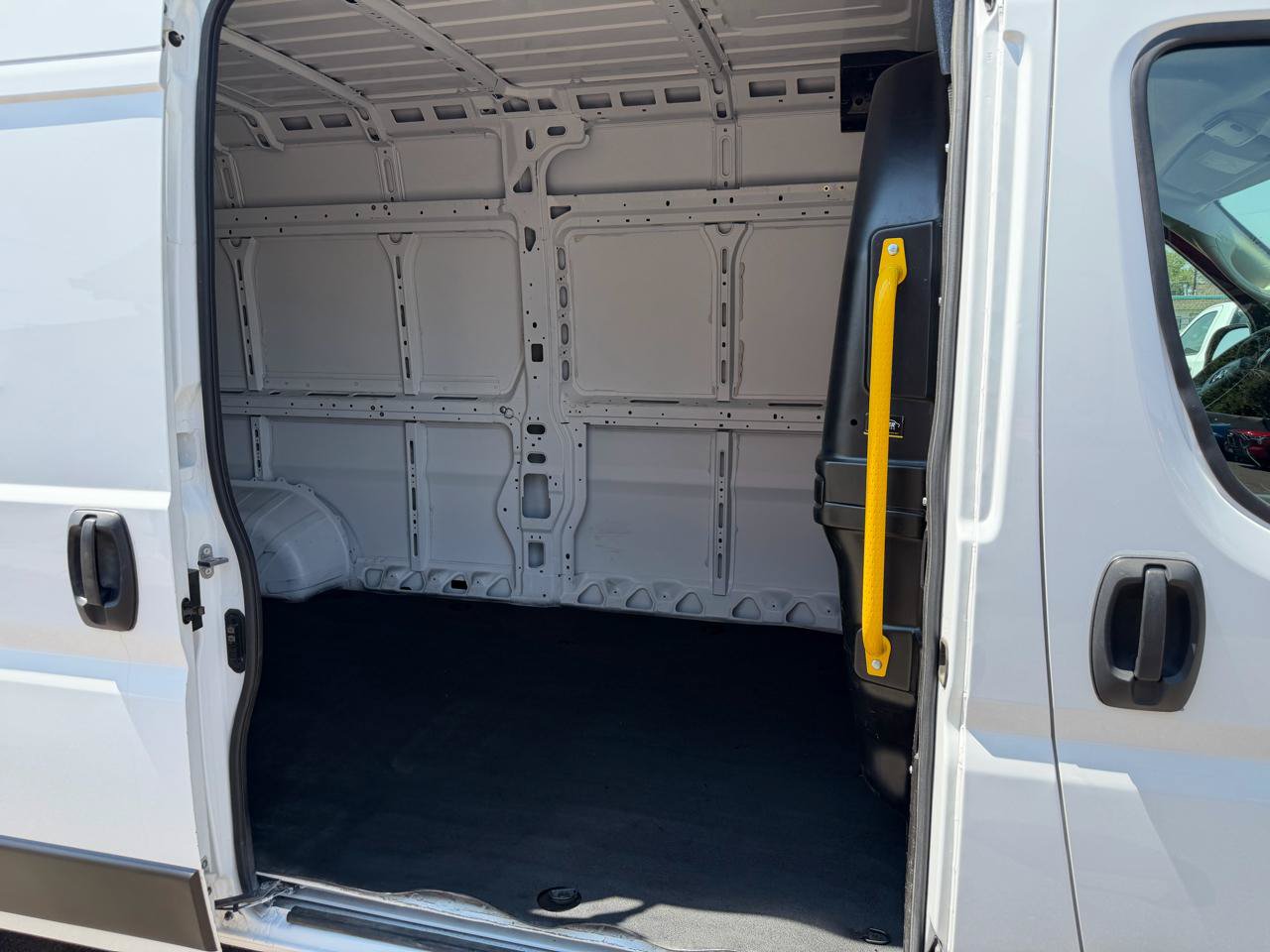 Used 2023 RAM ProMaster 3500 FWD image 30