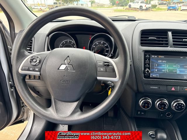Used 2024 Mitsubishi Outlander Sport SE AWD/4WD image 14