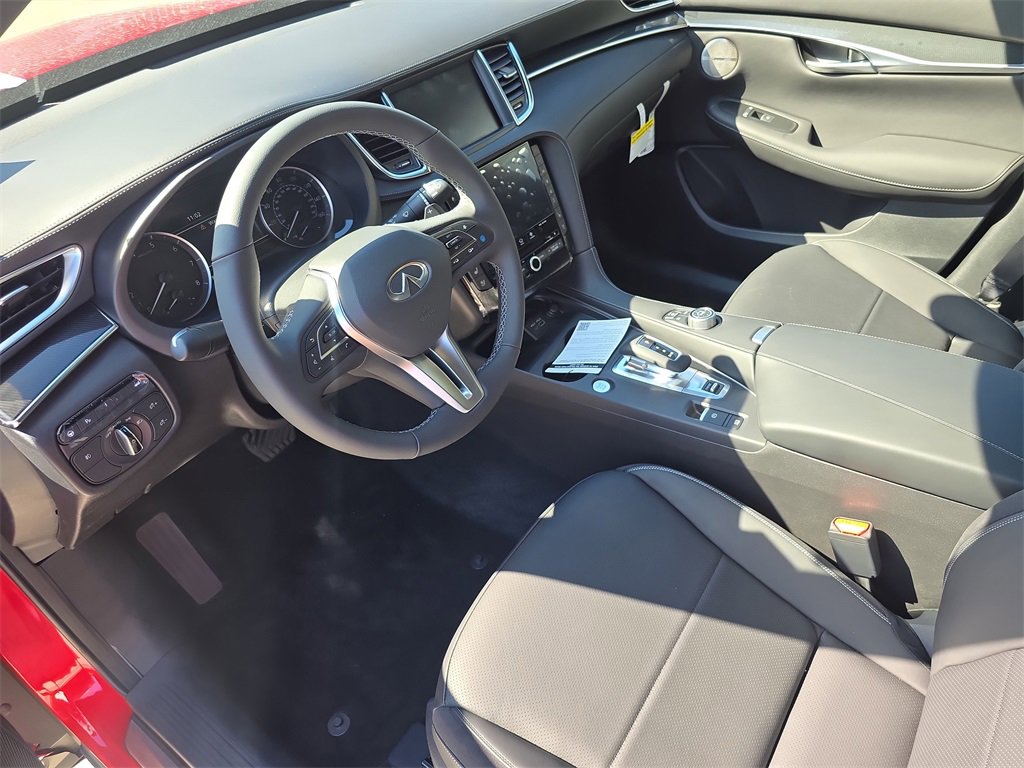 New 2025 INFINITI QX50 Sport image 18