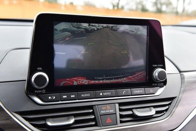 Certified 2025 Nissan Altima 2.5 SV image 13