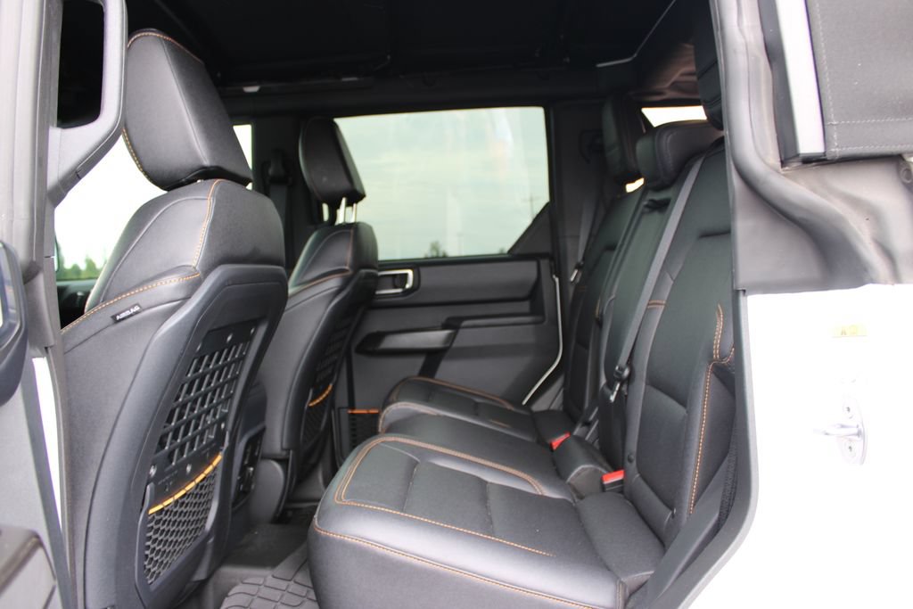 Used 2024 Ford Bronco Badlands AWD/4WD image 23