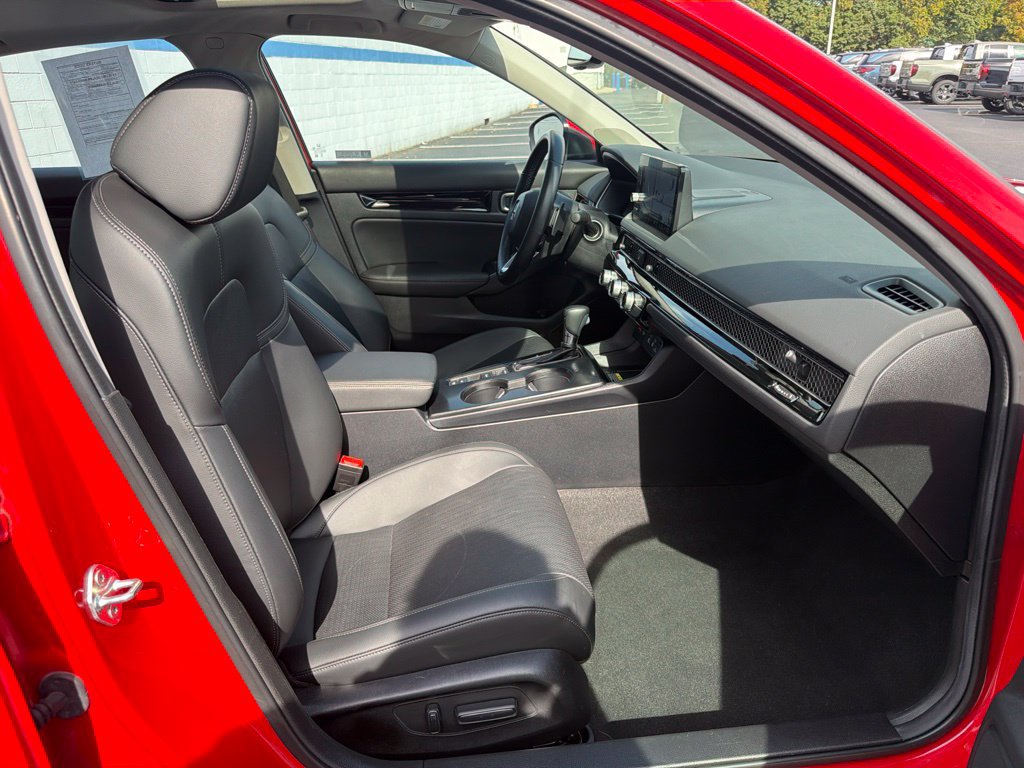 Used 2024 Honda Civic Touring image 24