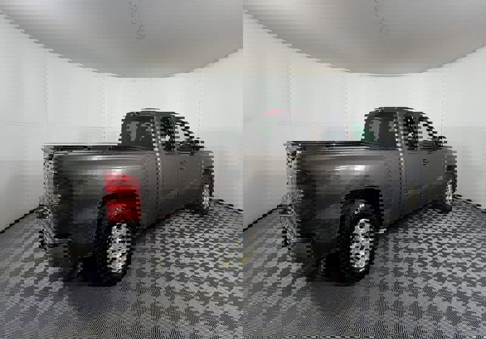 Used 2008 Chevrolet Silverado 1500 LT w/ Power Pack Plus RWD image 4