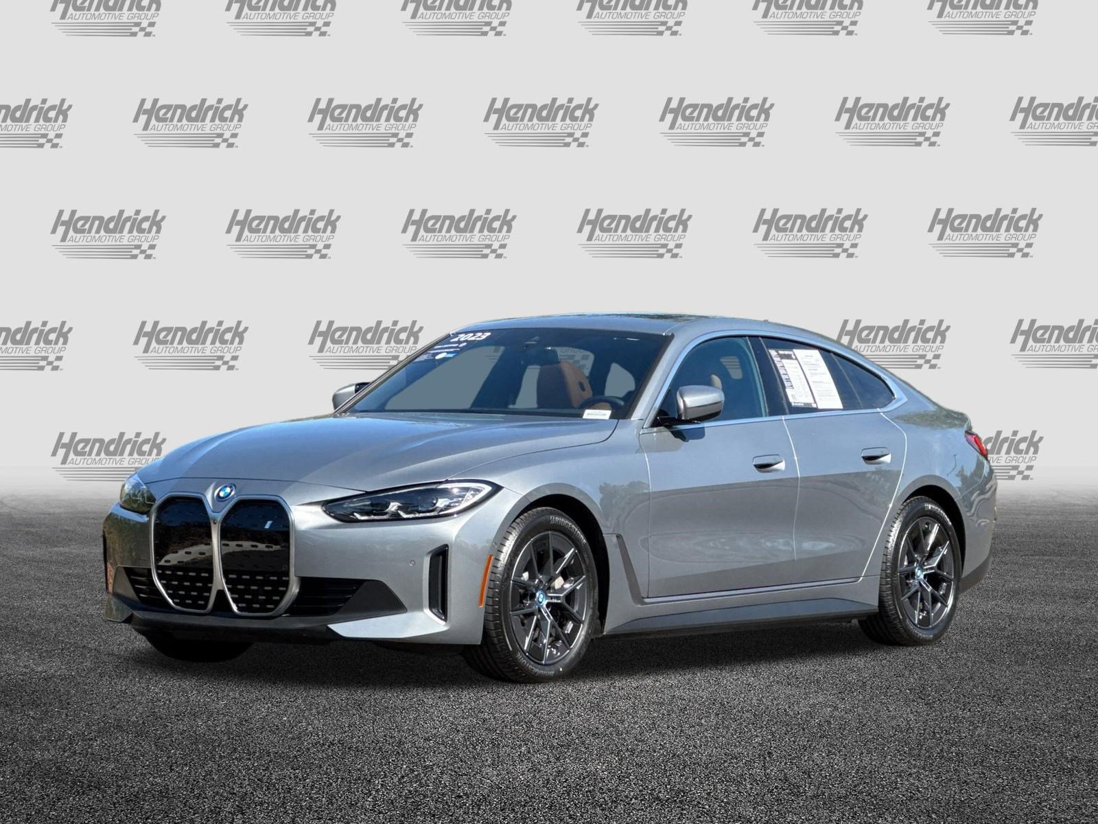 Used 2023 BMW i4 eDrive40 w/ Premium Package RWD image 9