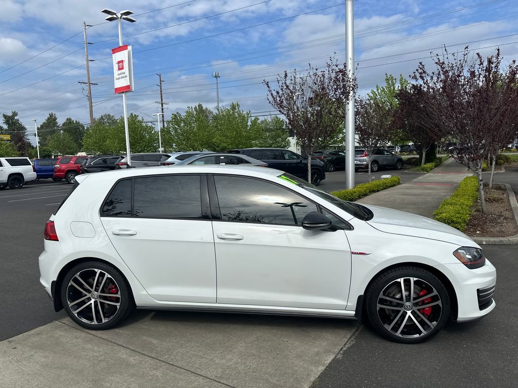 Used 2017 Volkswagen GTI Sport FWD image 6