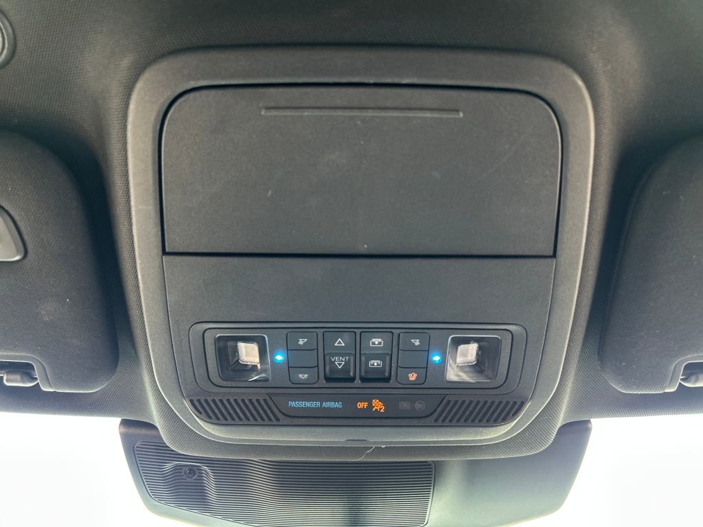 Used 2020 Ford Explorer Platinum w/ Premium Technology Package image 21