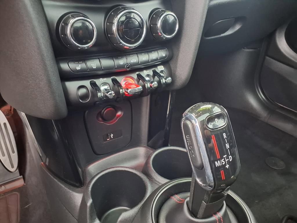 Used 2020 MINI Cooper John Cooper Works w/ Premium Package image 26