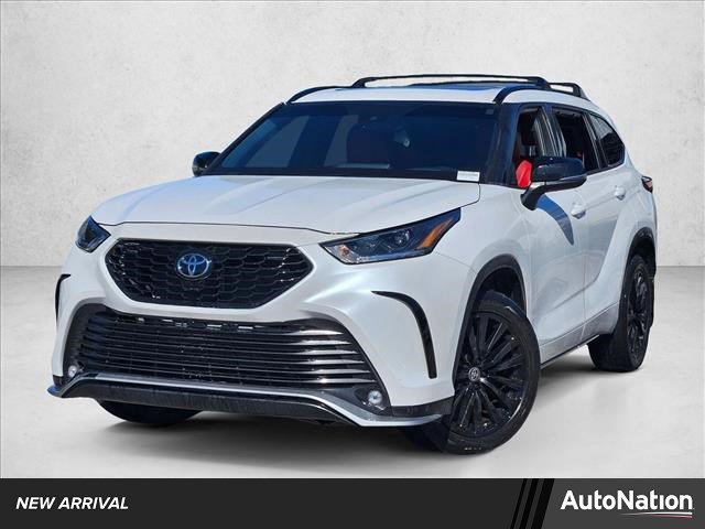 Used 2023 Toyota Highlander XSE image 1