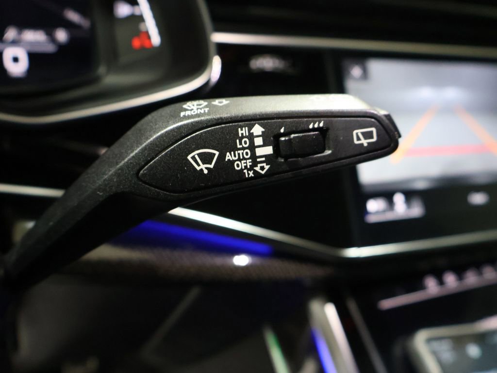 Used 2020 Audi SQ8 Prestige w/ Prestige Package image 34