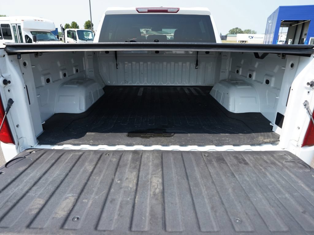 Used 2021 Chevrolet Silverado 1500 LT AWD/4WD image 36