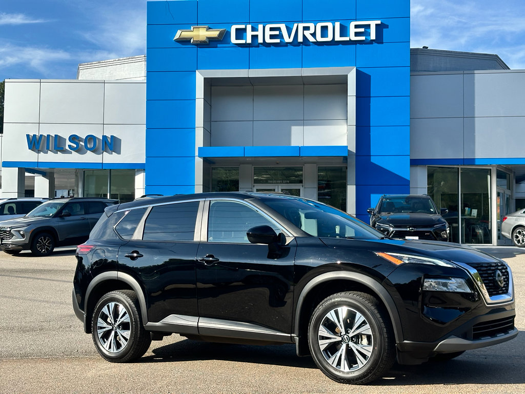 Used 2023 Nissan Rogue SV
