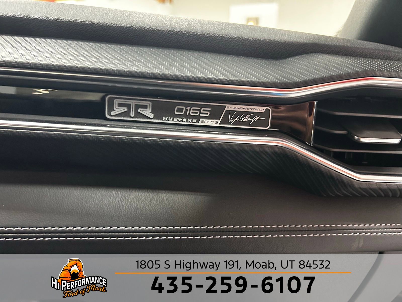 New 2025 Ford Mustang GT Premium w/ GT Performance Package RWD image 36