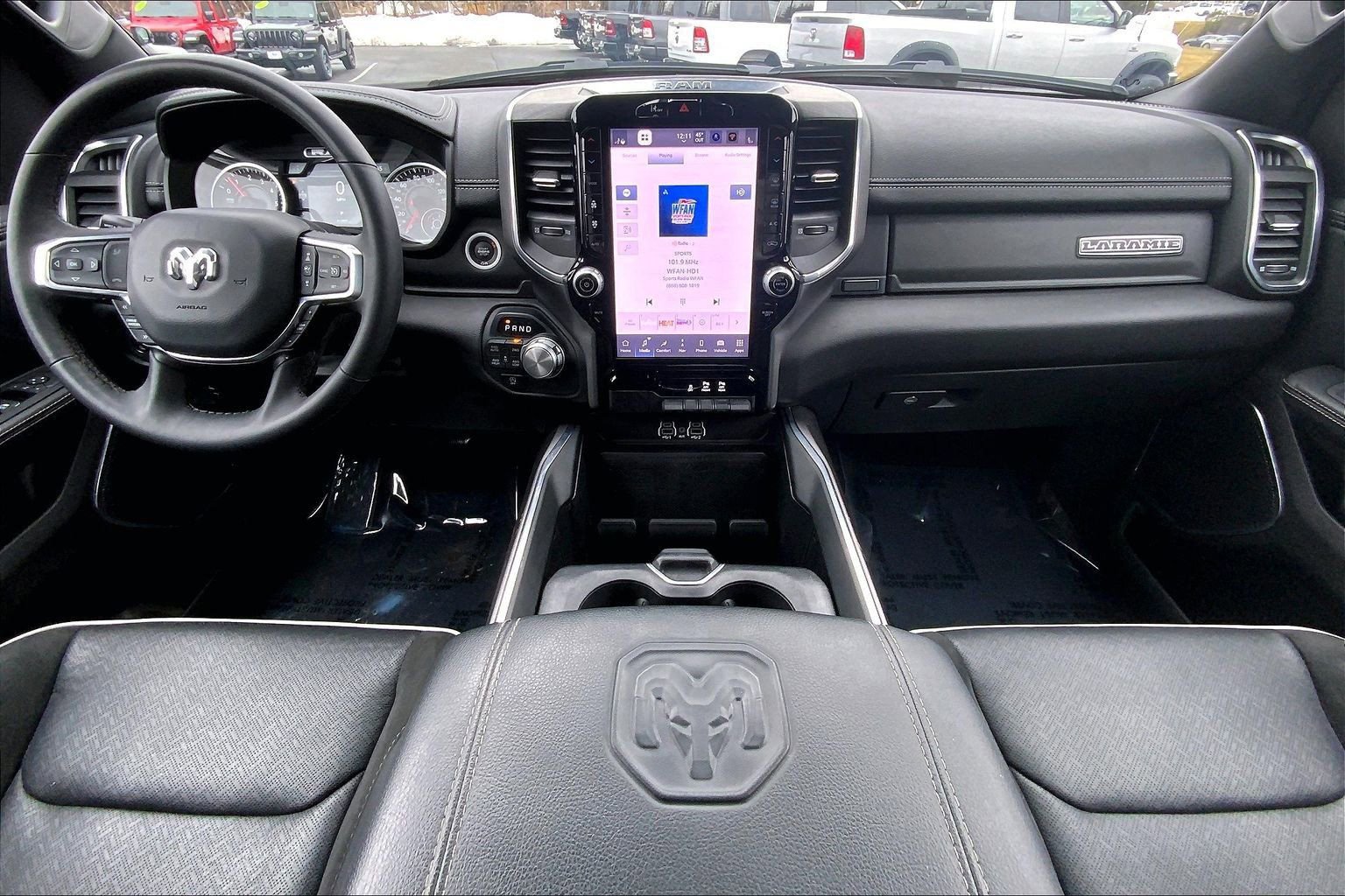 Used 2025 RAM 1500 Laramie AWD/4WD image 14