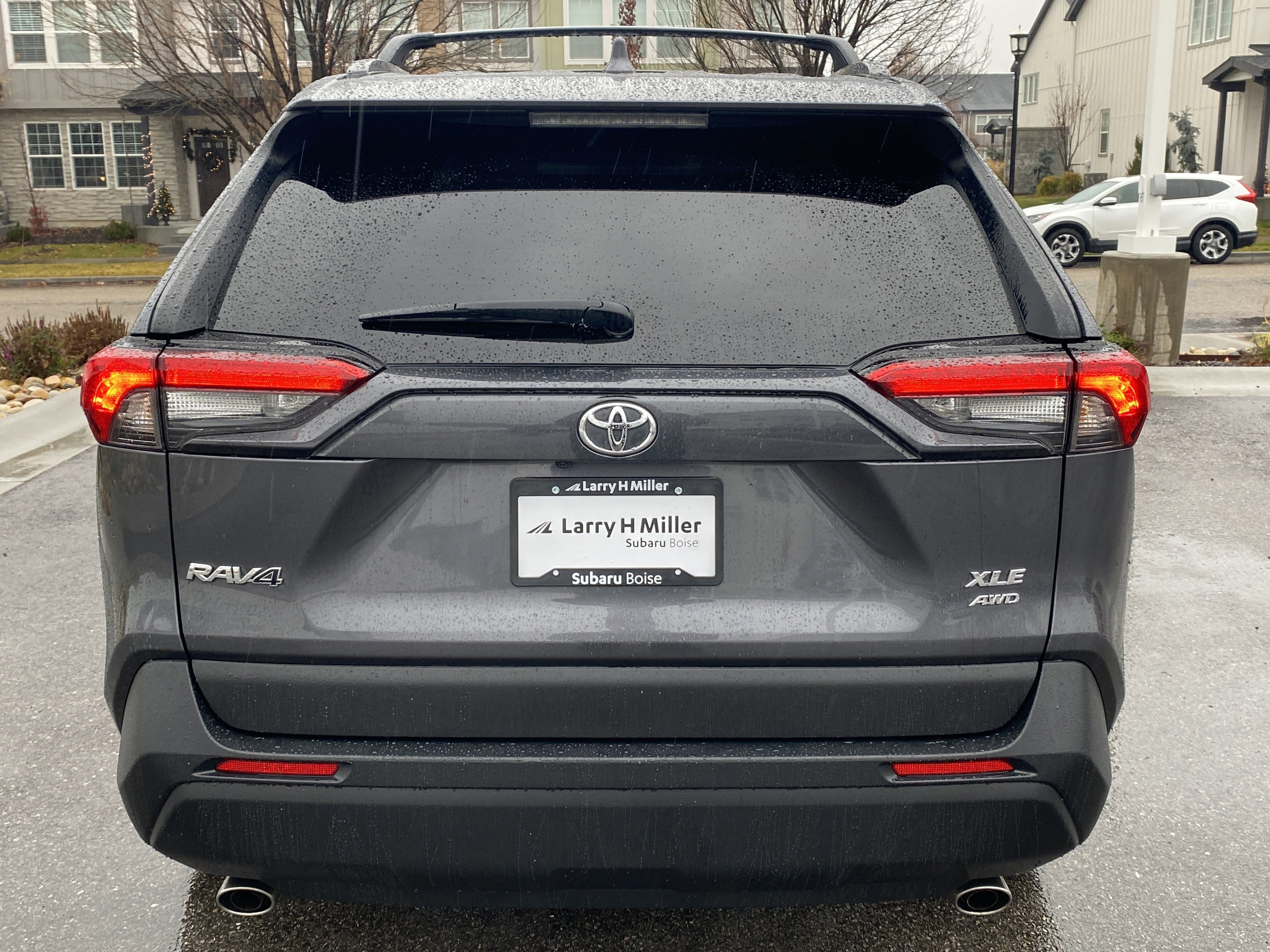 Used 2022 Toyota RAV4 XLE image 5