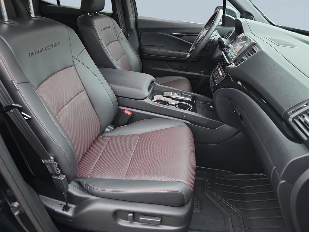 Used 2024 Honda Ridgeline Black Edition image 23