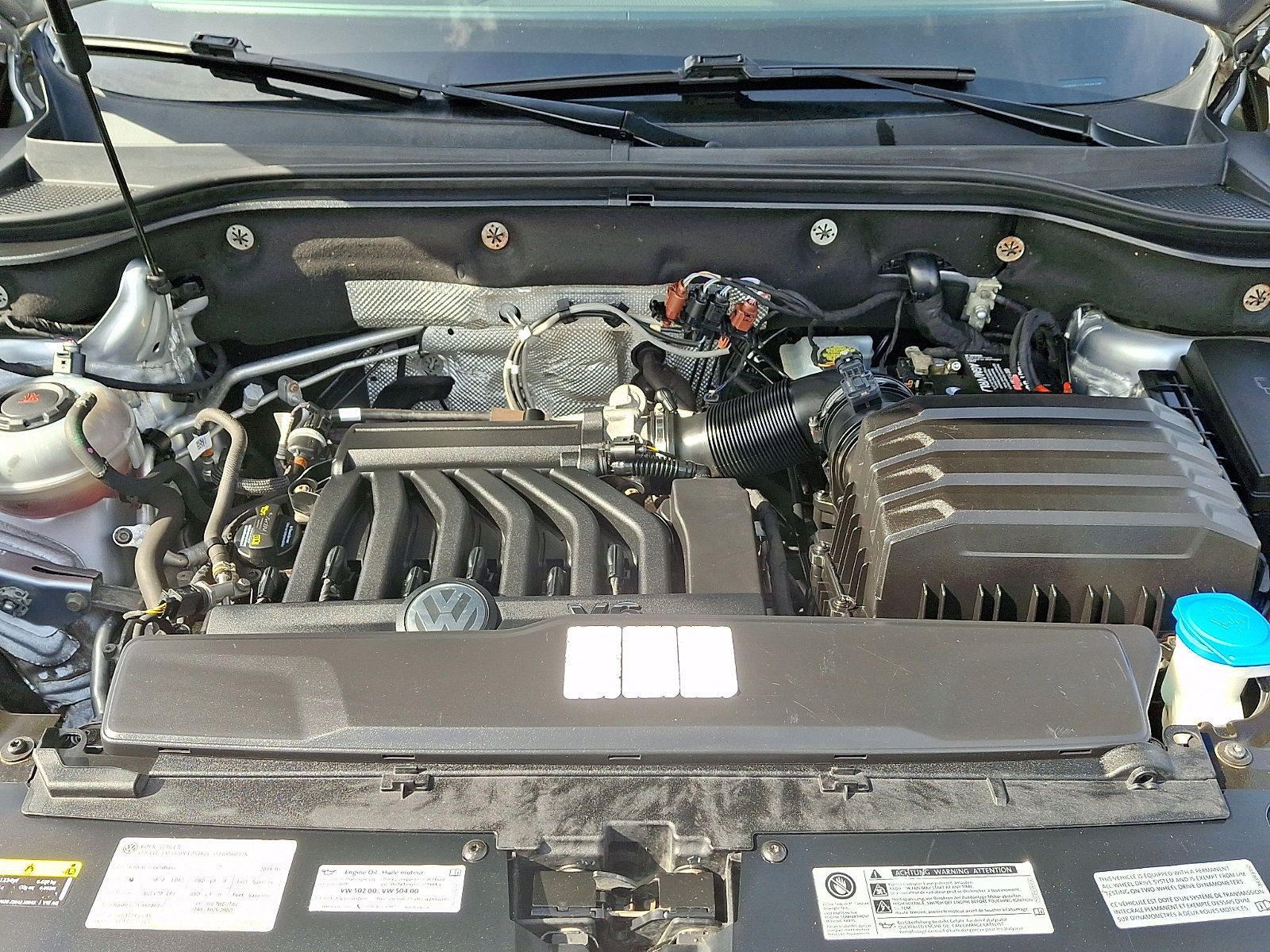 Used 2018 Volkswagen Atlas SEL Premium image 29