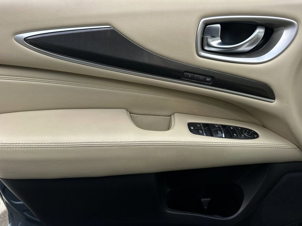 Used 2017 INFINITI QX60 FWD w/ Premium Plus Package image 11