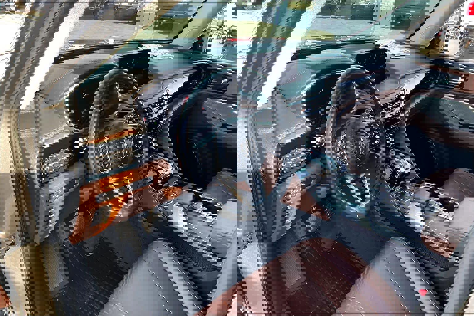 Used 2023 Acura MDX w/Technology Package image 16