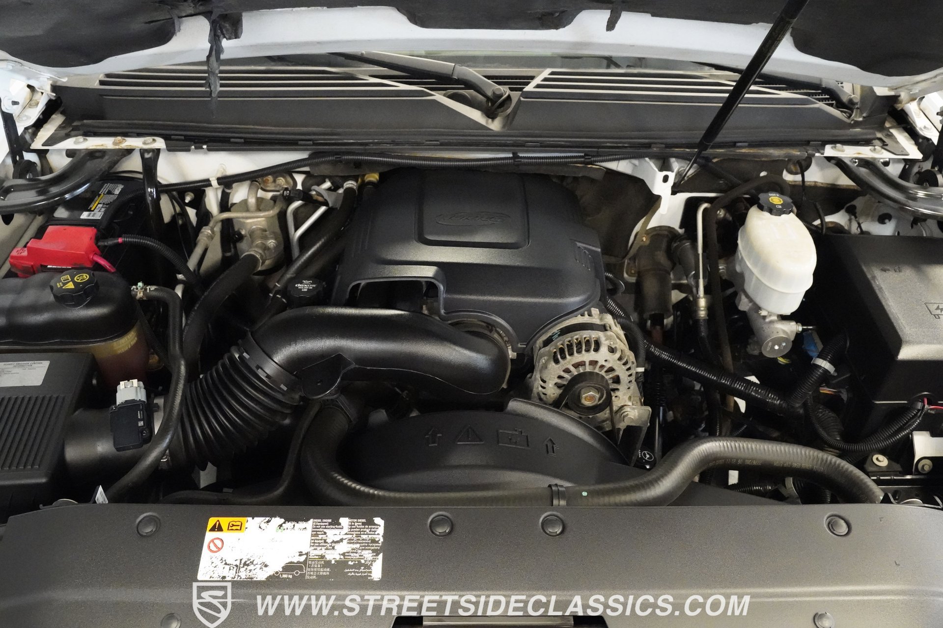 Used 2011 Chevrolet Suburban 2500 w/ Skid Plate Package image 34