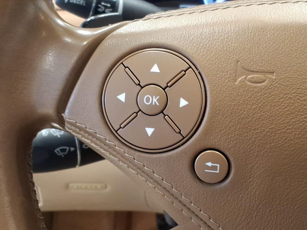 Used 2014 Mercedes-Benz CL 550 4MATIC image 10