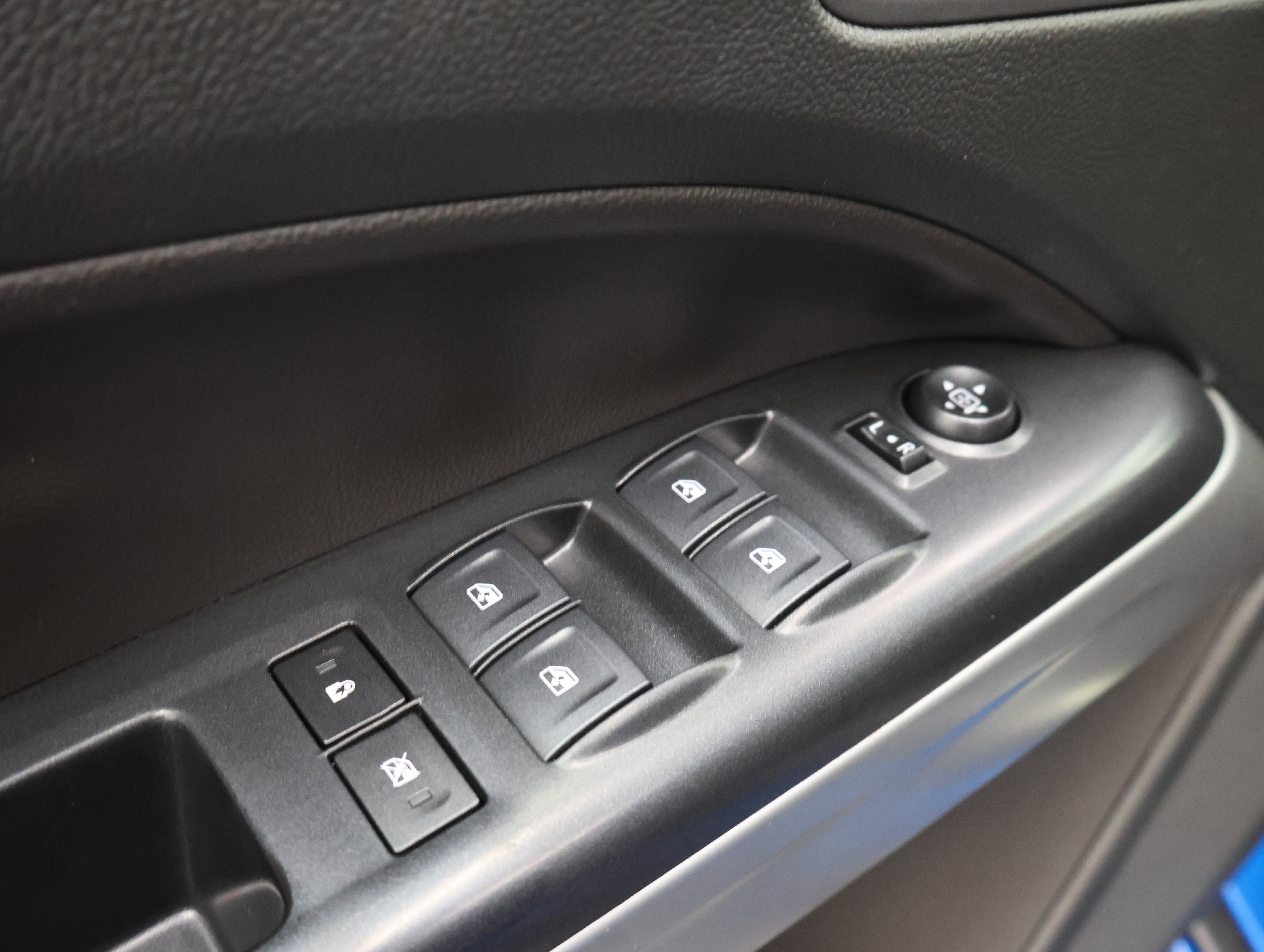 Used 2021 Chevrolet Colorado ZR2 AWD/4WD image 38