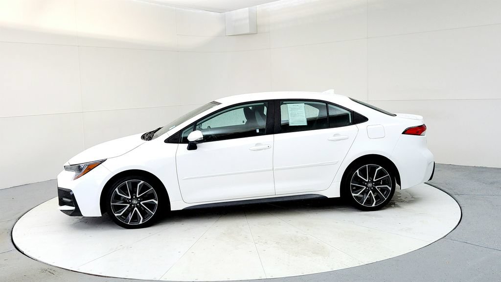 Certified 2020 Toyota Corolla SE FWD image 3