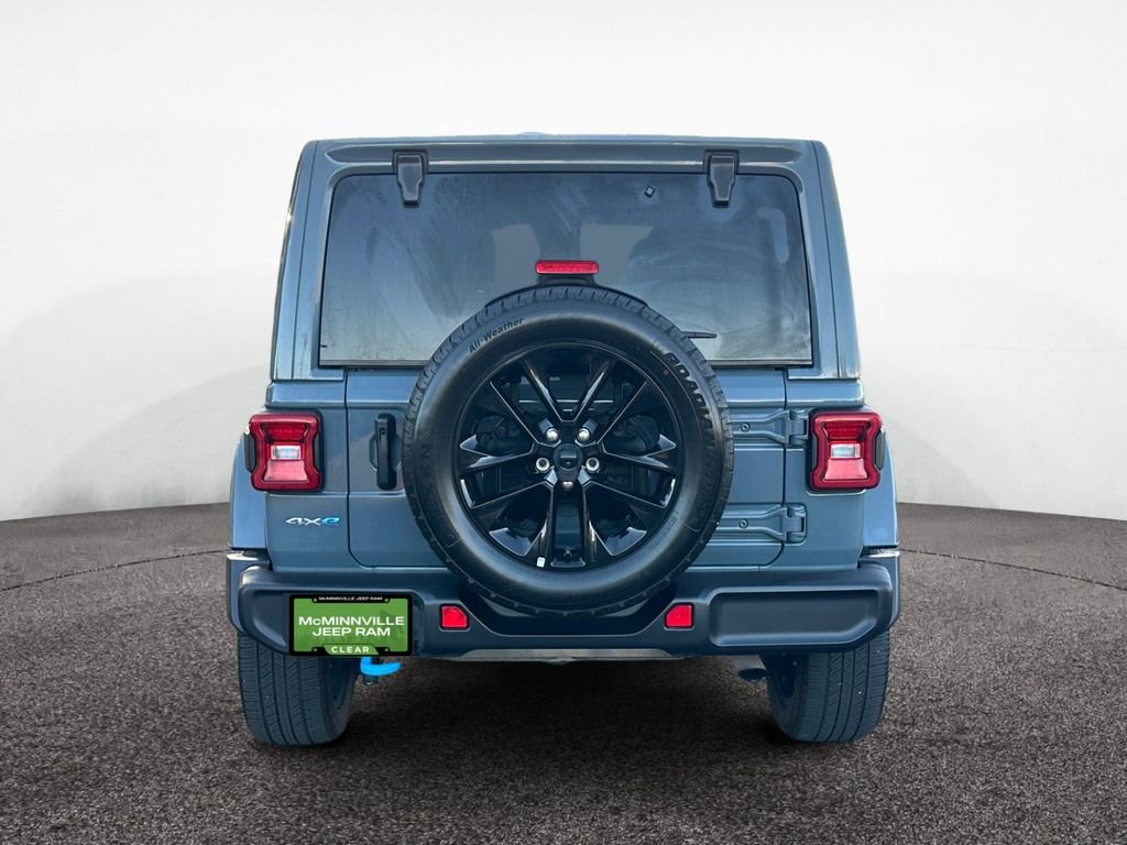 Used 2024 Jeep Wrangler Unlimited Sahara AWD/4WD image 4