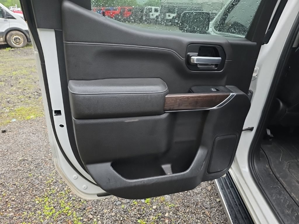 Used 2019 GMC Sierra 1500 Denali w/ Denali Ultimate Package AWD/4WD image 18