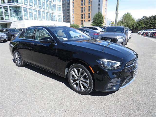 Certified 2023 Mercedes-Benz E 450 4MATIC Sedan w/ Premium Package image 5