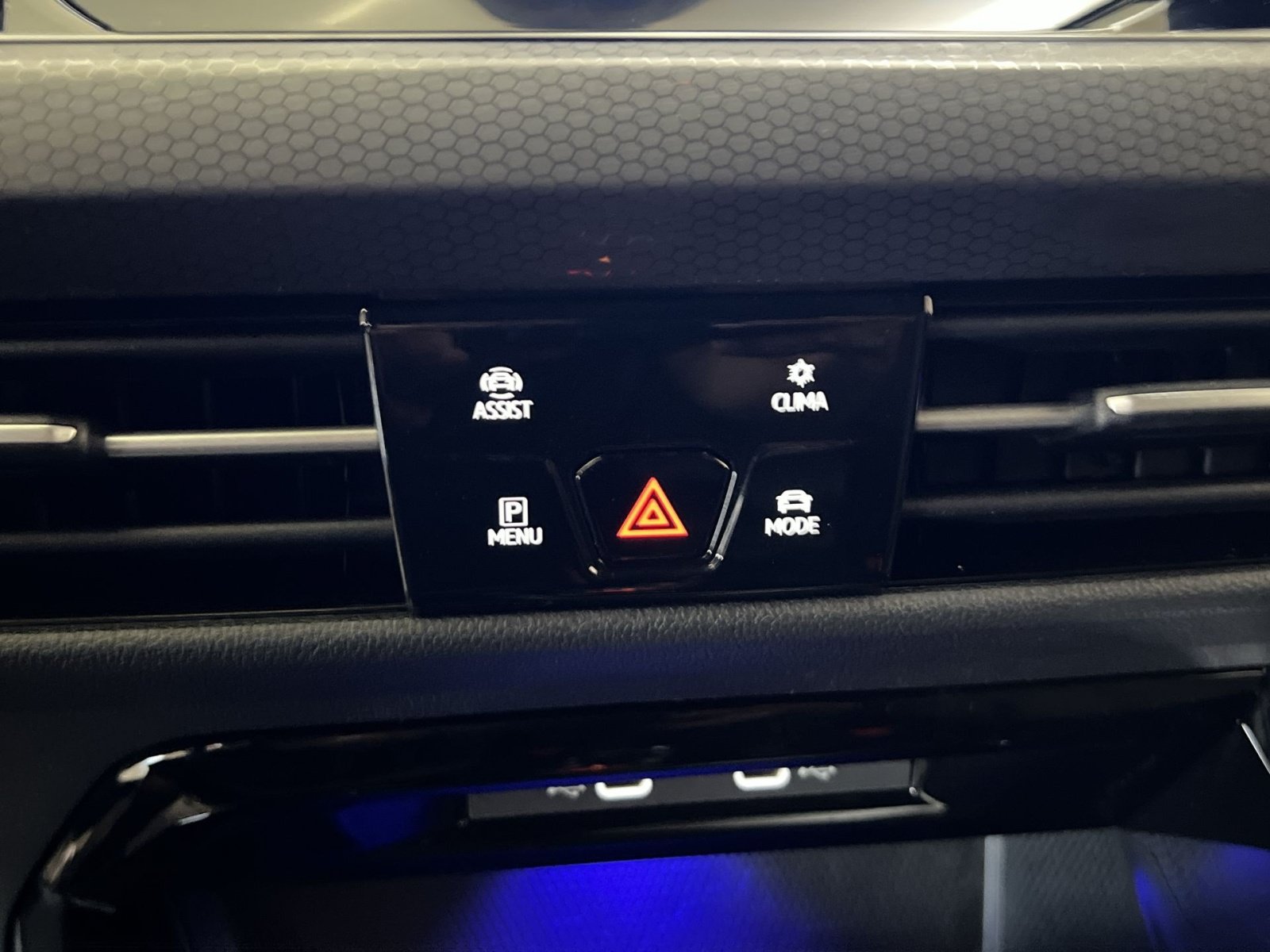 Used 2024 Volkswagen GTI S FWD image 34