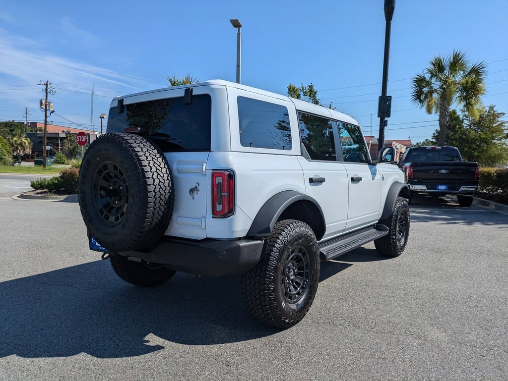 New 2026 Ford Bronco Outer Banks w/ Sasquatch Package AWD/4WD image 4