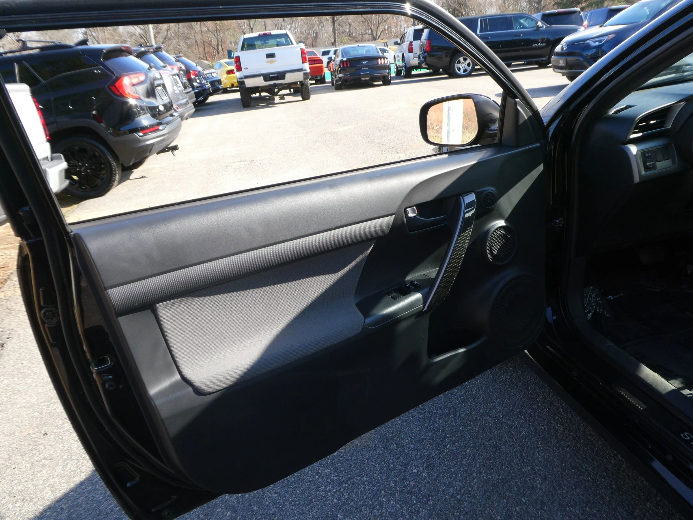 Used 2015 Scion tC image 13