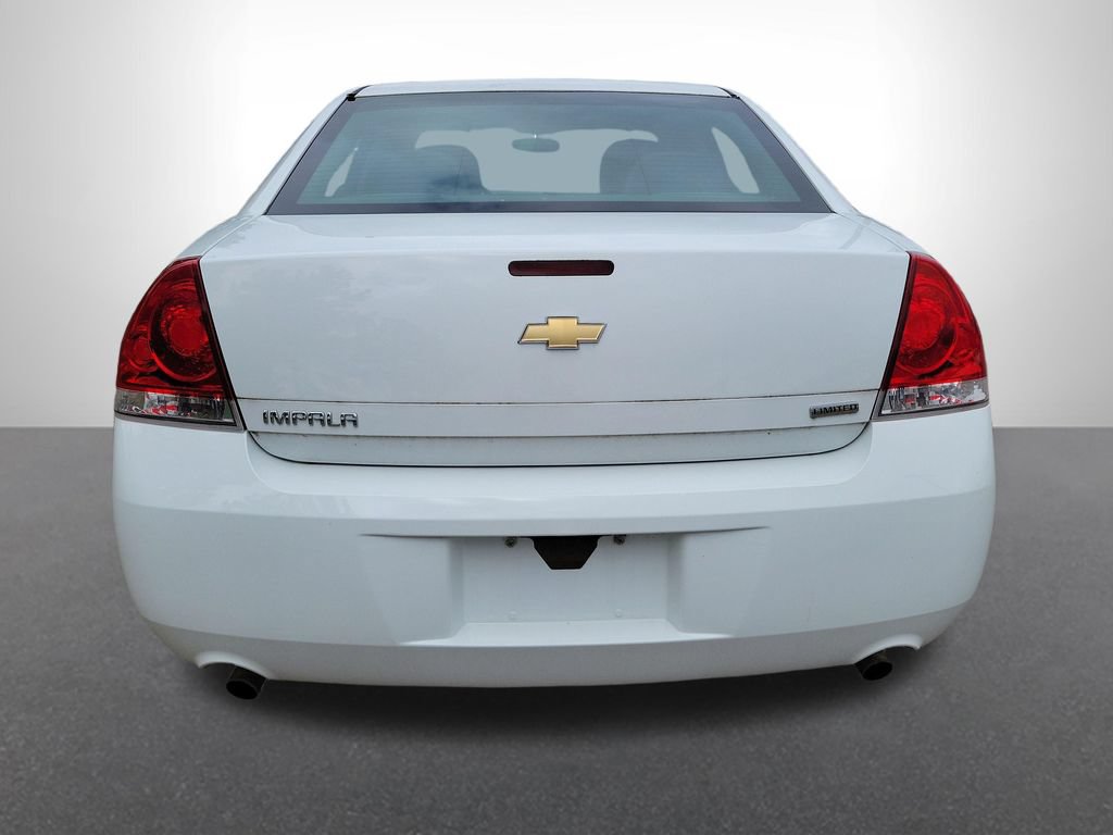 Used 2016 Chevrolet Impala Limited LS FWD image 4