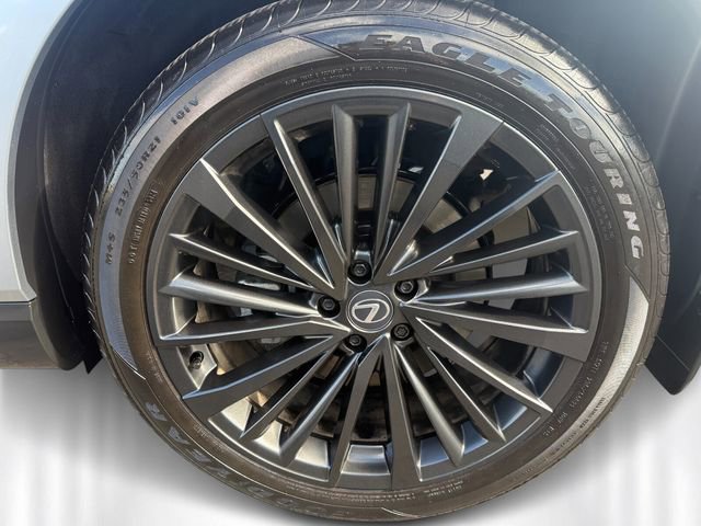 Certified 2025 Lexus RX 350h w/ Convenience Package image 10