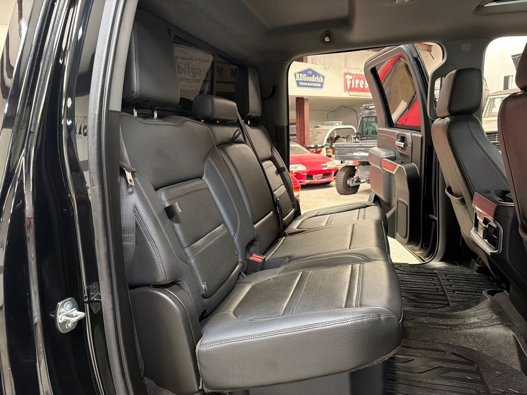 Used 2020 GMC Sierra 3500 Denali w/ Denali Ultimate Package AWD/4WD image 42