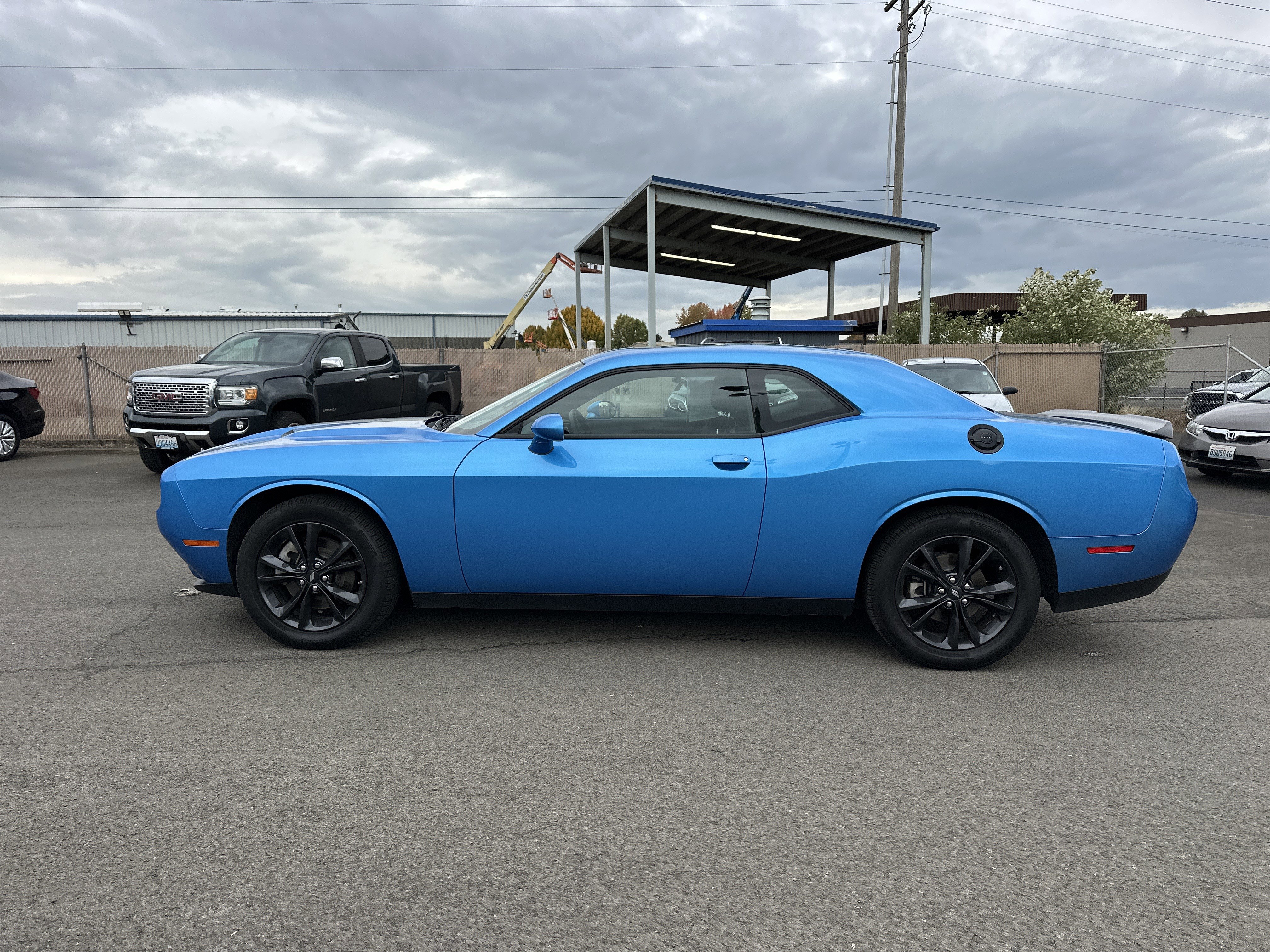Used 2023 Dodge Challenger SXT w/ Blacktop Package image 2