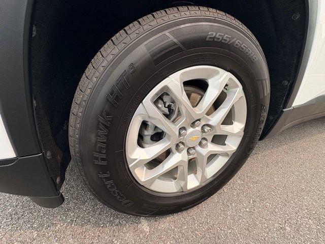 Used 2021 Chevrolet Traverse LS AWD/4WD image 13