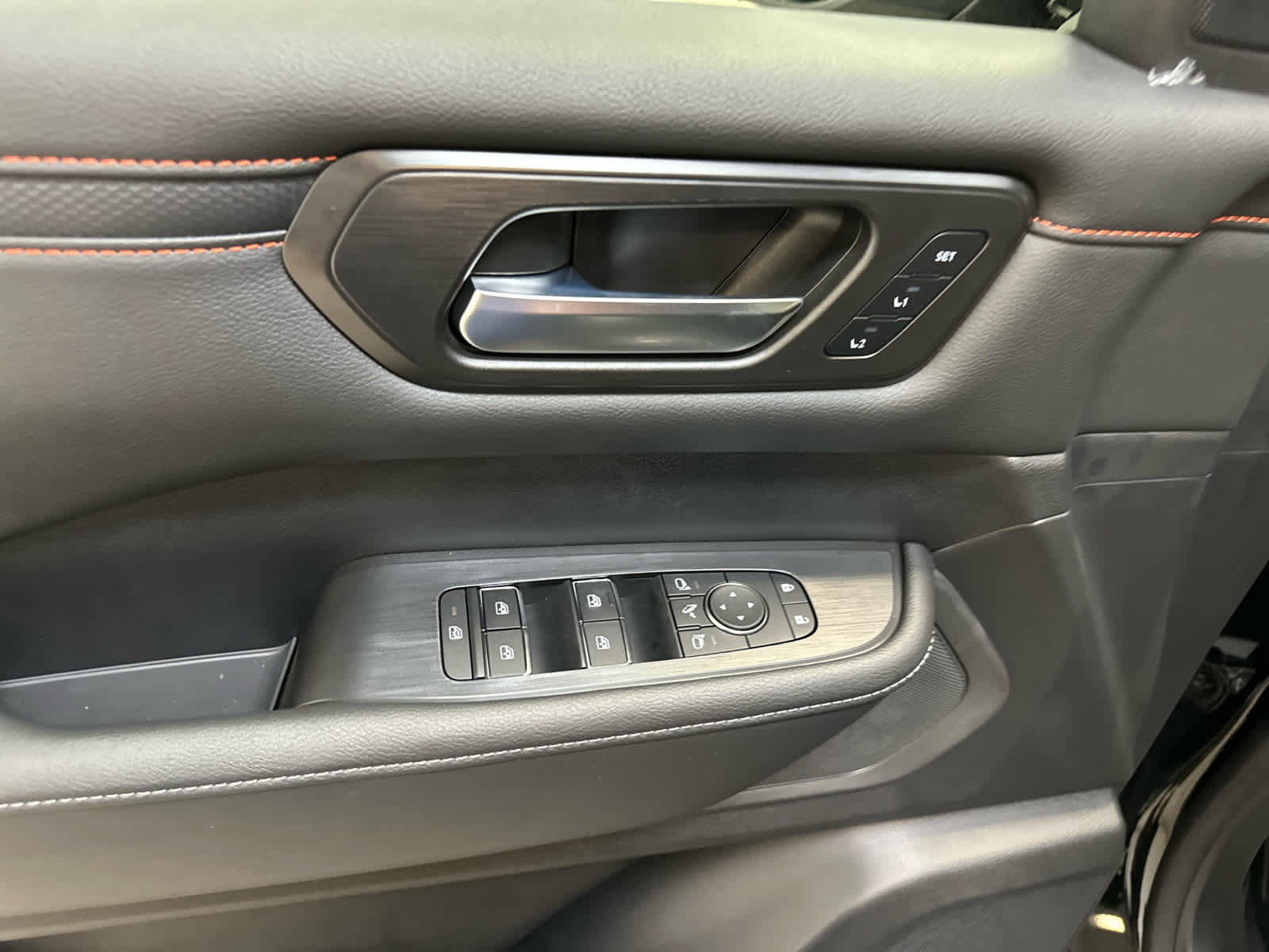 New 2026 Nissan Armada PRO-4X image 19