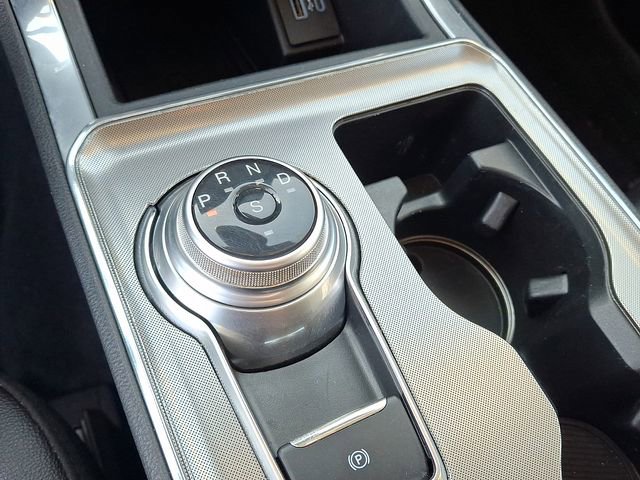 Used 2024 Ford Edge Titanium w/ Equipment Group 301A AWD/4WD image 11