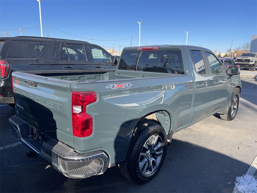 Used 2025 Chevrolet Silverado 1500 LT image 10