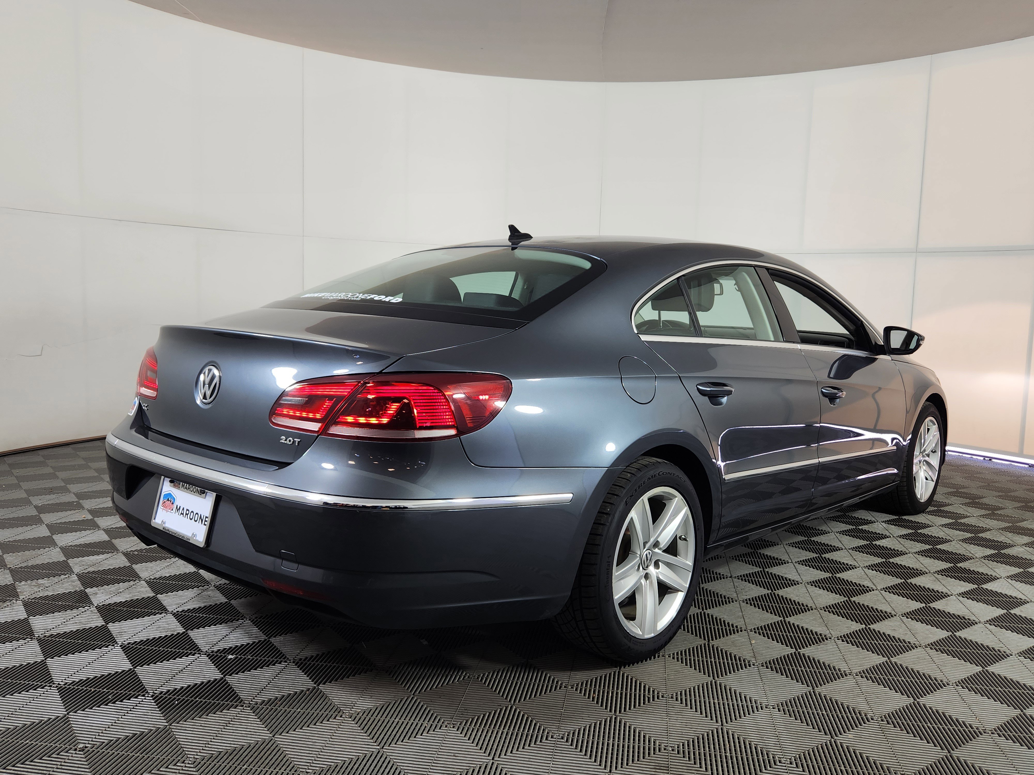 Used 2013 Volkswagen CC Sport FWD image 7