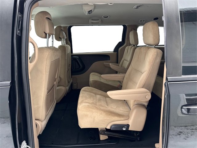 Used 2016 Dodge Grand Caravan SE w/ Quick Order Package 29E SE image 11