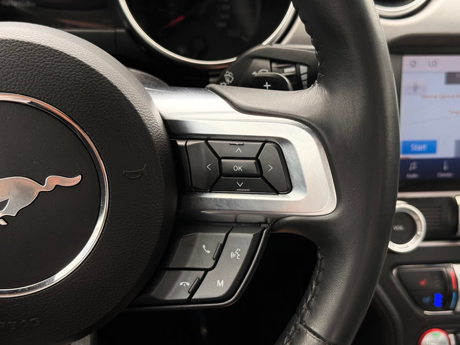 Used 2020 Ford Mustang Premium w/ Pony Package RWD image 29