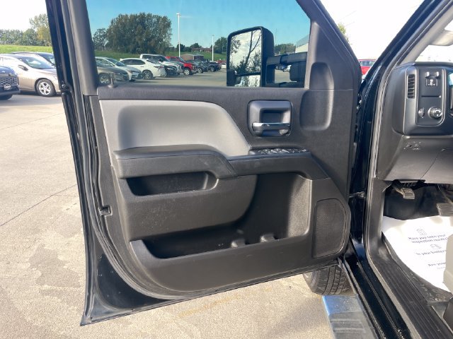 Used 2018 Chevrolet Silverado 3500 W/T w/ WT Convenience Package AWD/4WD image 20