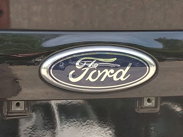 Used 2016 Ford C-MAX Energi SEL w/ Equipment Group 301A image 30